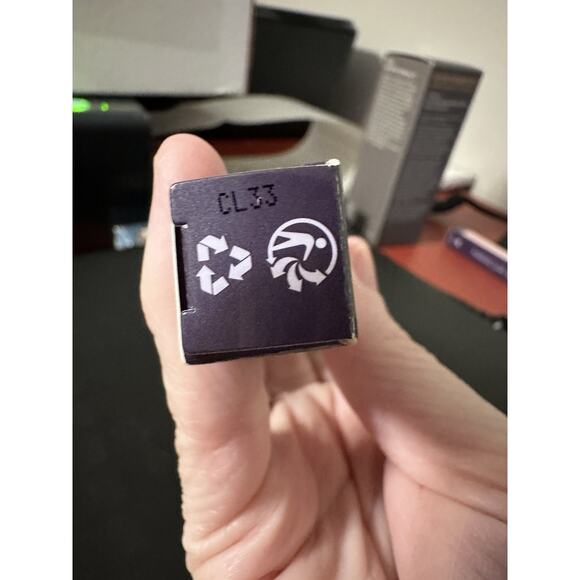 TARTE - Maracuja Juicy Lip Creme In Mauve Full Size Brand NEW in BOX - Picture 3 of 3